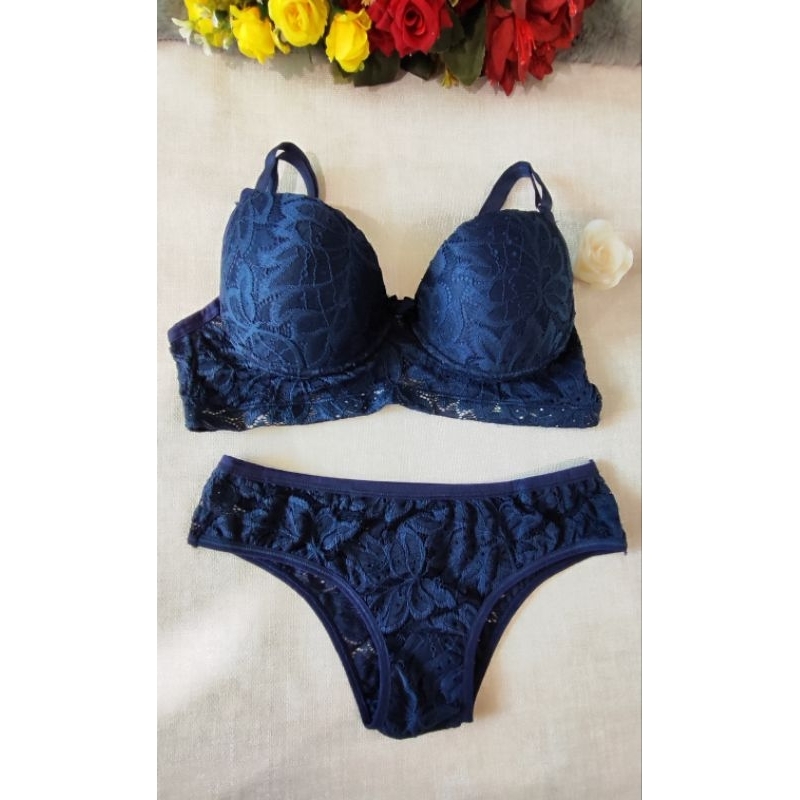 Conjunto de Sutiã e Calcinha / Conjunto Feminino L - Moda Feminina | MuralLife
